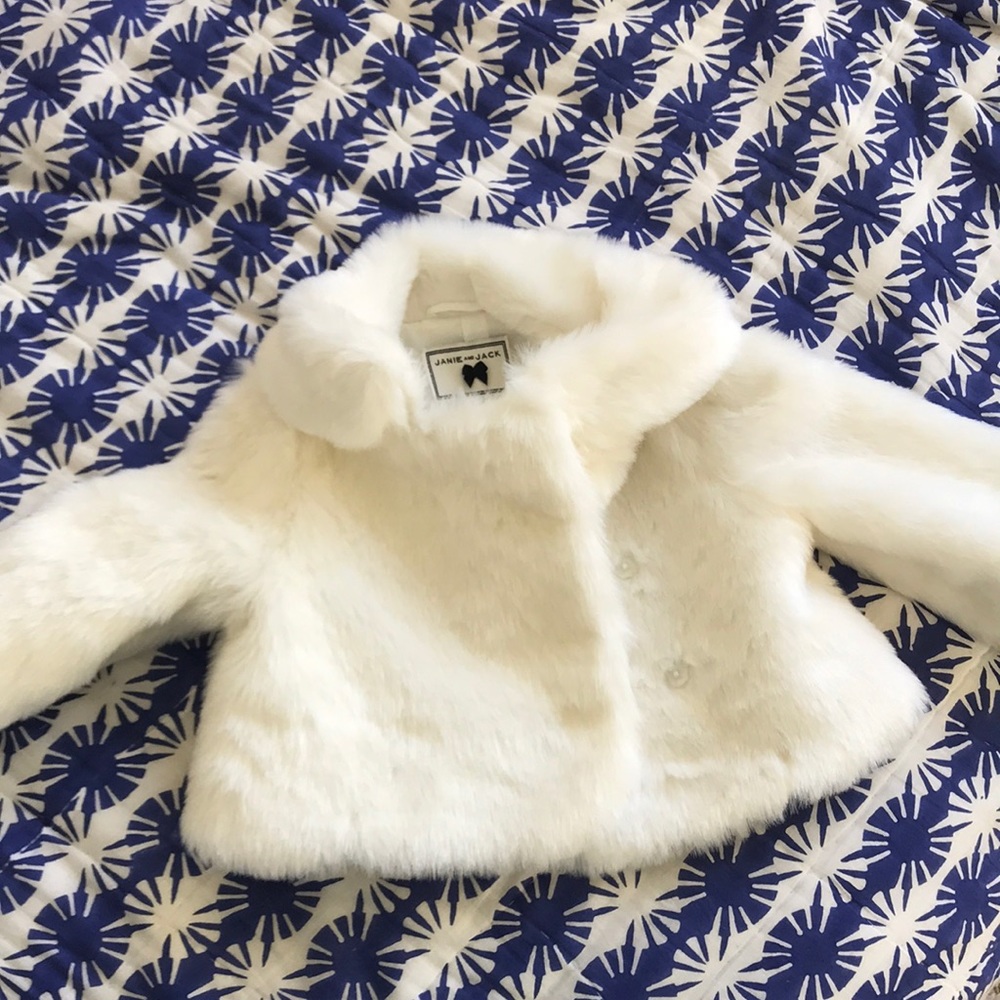 NWT Janie & Jack white fur coat